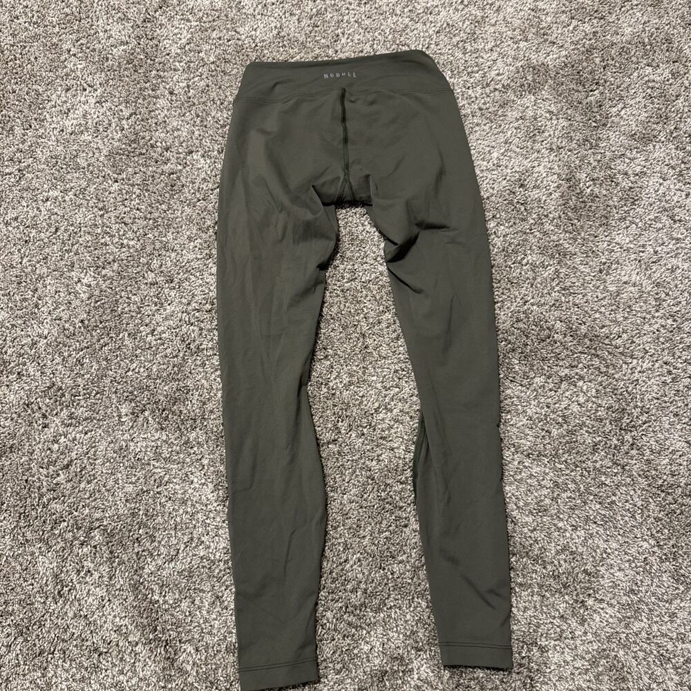 NOBULL Cropped Army Green Leggings 23” inseam Size Small